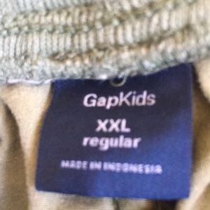 Gap kids XXL regular cargo shorts